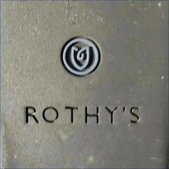 Rothys Pointed Toe Flats - Stylish Women's Ballet Shoes - Sustainable Comfort - Picture 7 of 8